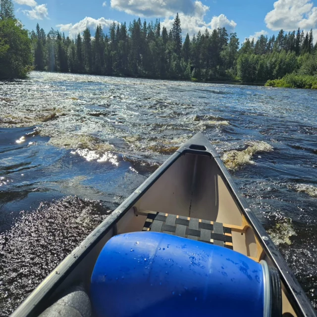 July (so far) in pictures, see story for more. Thanks for following, purchasing canoes and kayaks, renting and booking trips with us.
See you on the water!

//Oskar

Edit: no AI, this is real life in #swedishlapland

#canoeadventurenorth #canoelife #paddla #paddlesport #råneälven #bottenviken